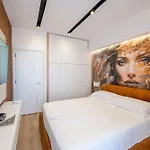 Mato Luxury * Sarandë