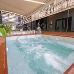 Mato Luxury * Sarandë