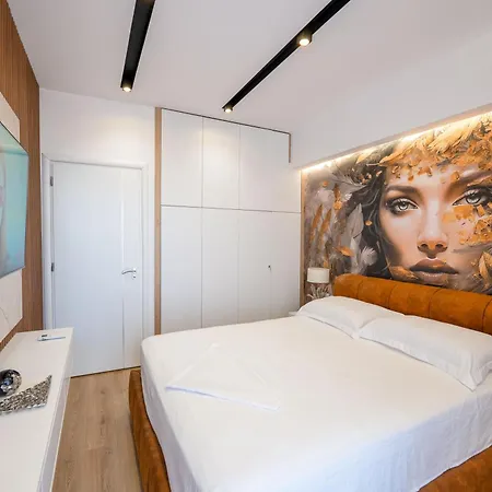 Mato Luxury * Sarandë