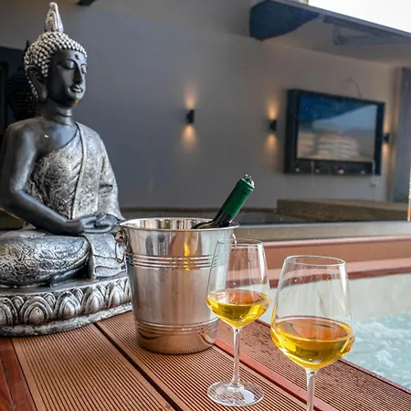 Mato Luxury Sarandë